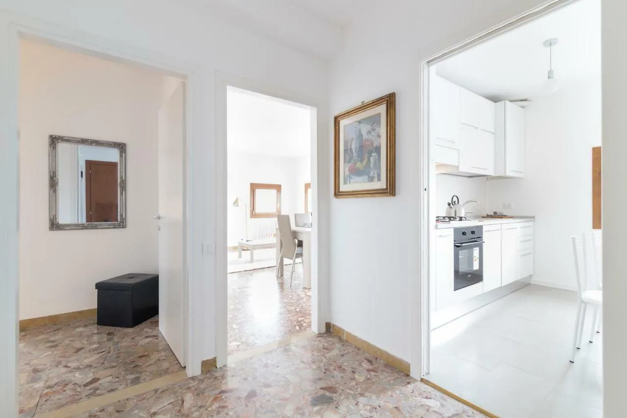 Residence On The Canal Venecia Italia