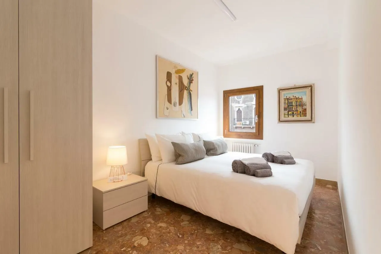Residence On The Canal Venecia